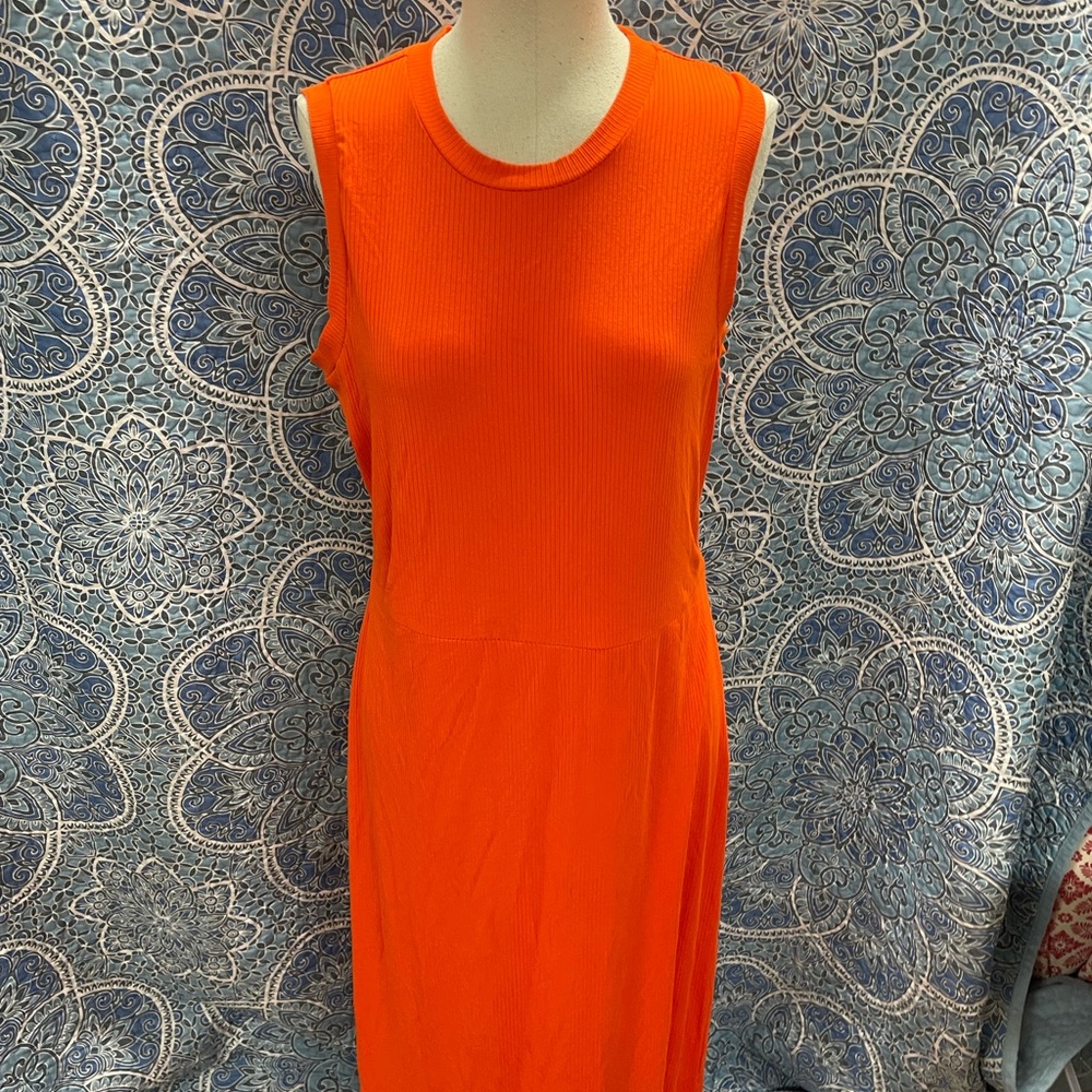 Ribbed maxi dress